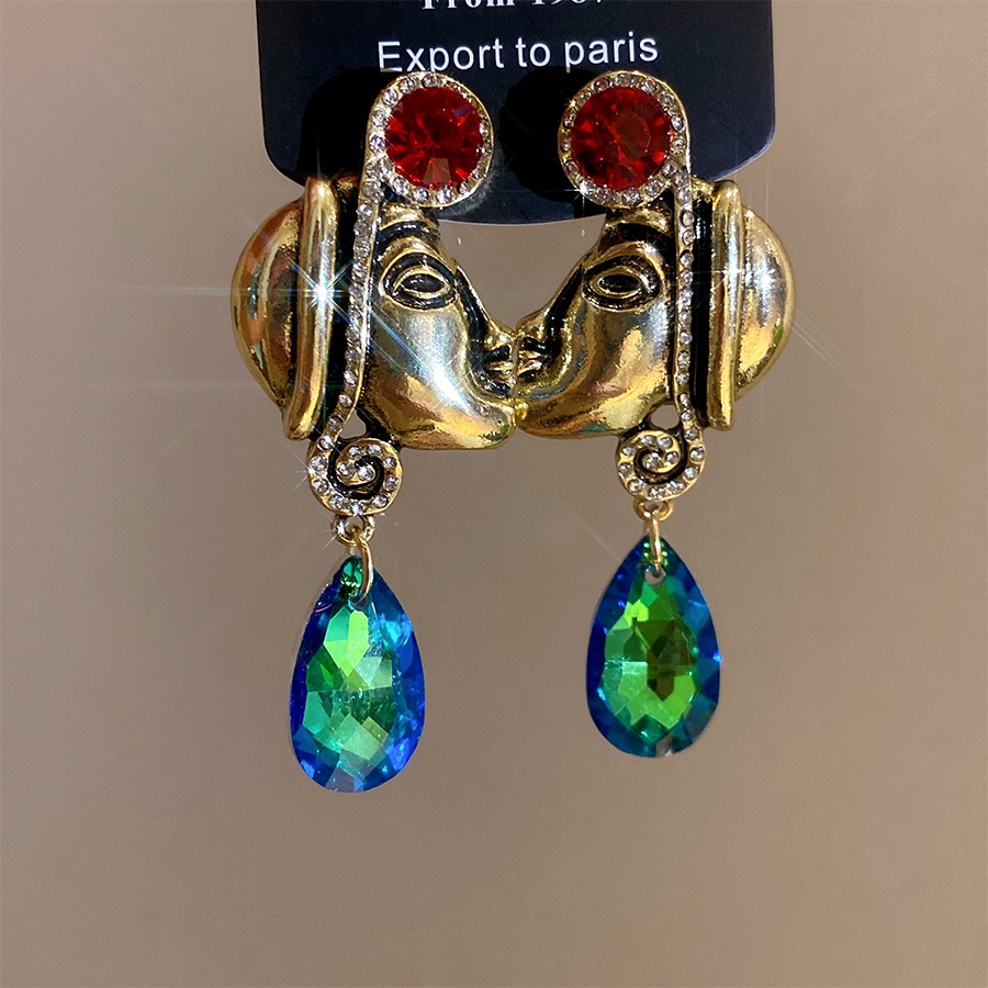 Boucles d'oreilles pendantes v - Y2K Ethnic Fashion avis et prix